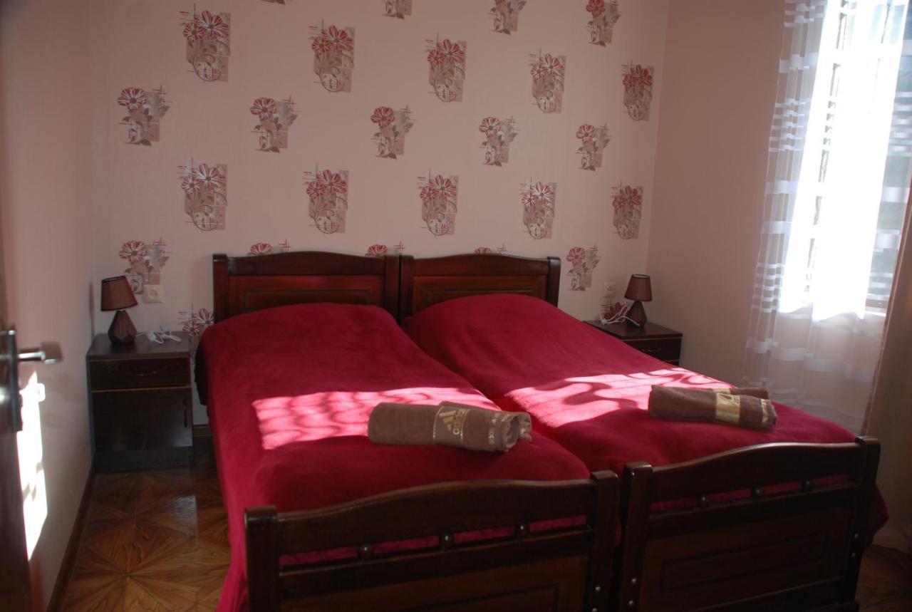 New Seti Guest House Местія Екстер'єр фото