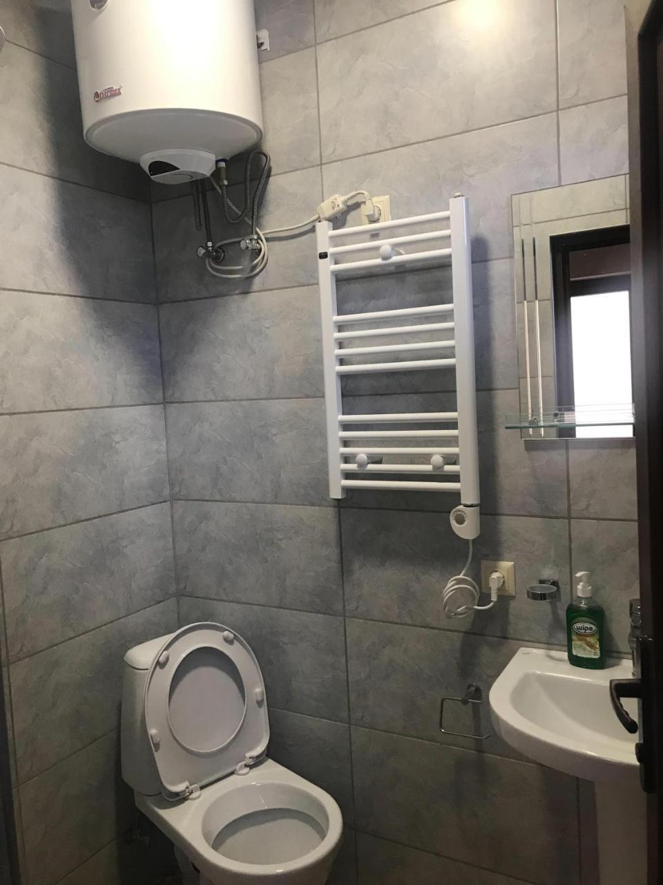 New Seti Guest House Местія Екстер'єр фото